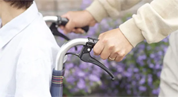 スタッフと利用者の画像